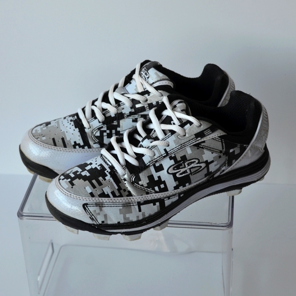 Boombah Viceroy Molded Camo V2 Kids size 4.5 - Picture 4 of 7